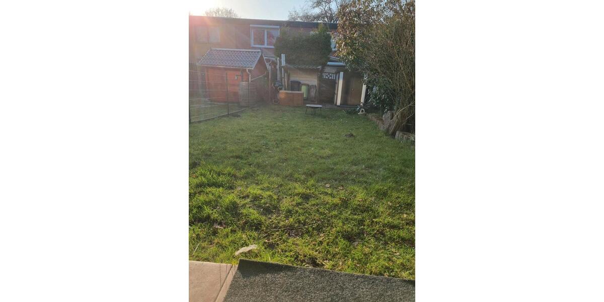 Reihenhaus Hamburg Wandsbek - 5 Zimmer, 120 m&sup2;, 400.000&euro; | Angebot:25611810