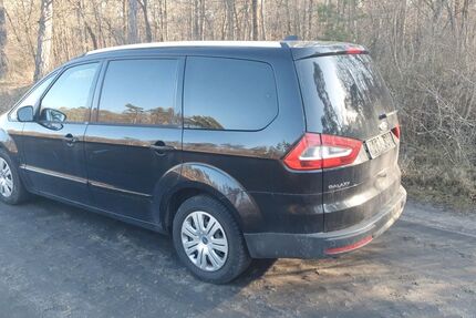 Ford Galaxy 195.500 km 5.450 &euro; München 80995