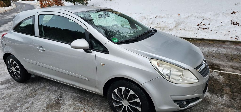 Opel Corsa 123.782 km 2.200 &euro; Dippoldiswalde 01744