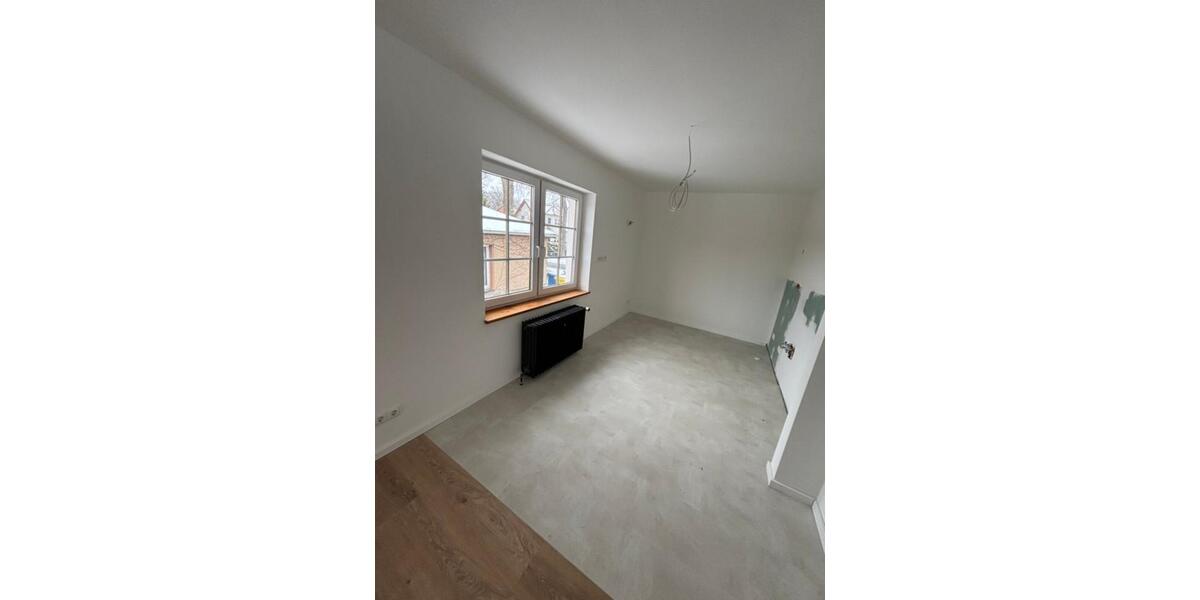 Einfamilienhaus Rheinsberg - 4 Zimmer, 95 m&sup2;, 1.000&euro; | Angebot:25387619