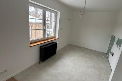 Haus Rheinsberg - 4 Zimmer, 95 m&sup2;, 1.000&euro; | Angebot:25387619