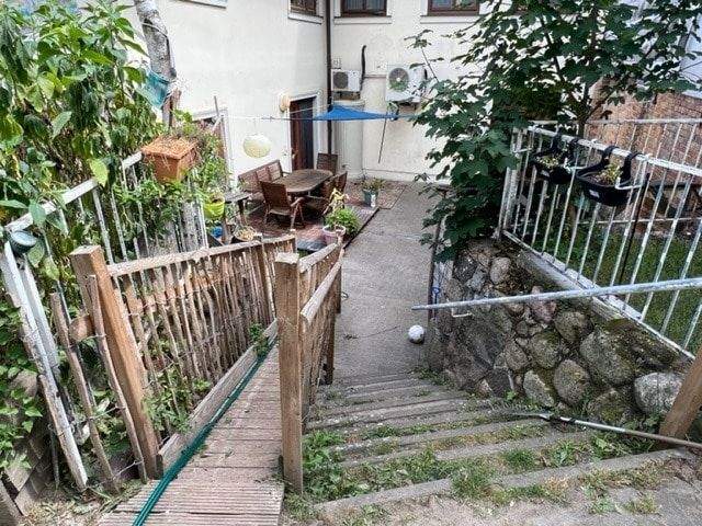 Einfamilienhaus Burg Stargard - 1 Zimmer, 320 m&sup2;, 399.000&euro; | Angebot:25747571