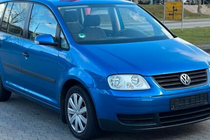 VW Touran 245.109 km 1.490 &euro; Buxtehude 21614