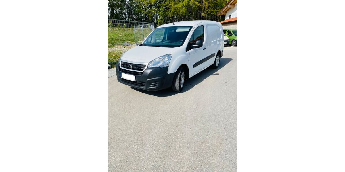 Peugeot Partner 214.000 km 5.300 € München 80339