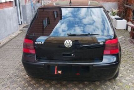 VW Golf 203.000 km 2.000 &euro; Zwickau 08058