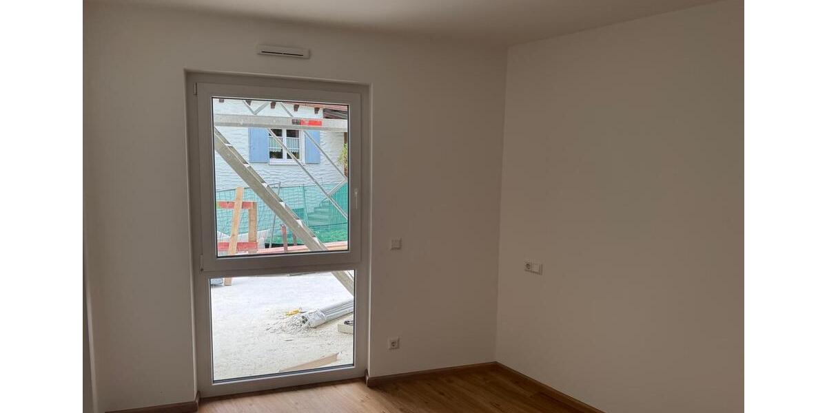 Erdgeschoßwohnung Kempten (Allgäu) - 2.5 Zimmer, 53 m&sup2;, 1.100&euro; | Angebot:26619043