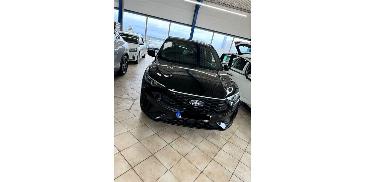 Ford Kuga 9.600 km 34.800 &euro; Markt Erlbach 91459