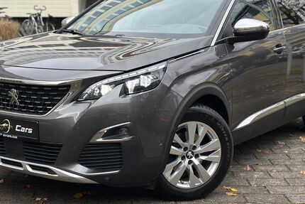 Peugeot 5008 229.111 km 12.999 € München 81677