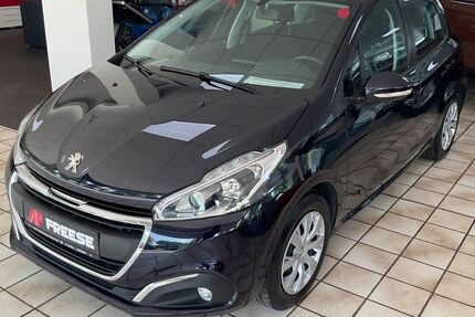 Peugeot 208 64.766 km 9.990 &euro; Heide 25746