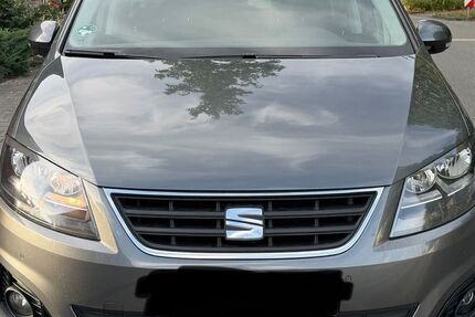 Seat Alhambra 143.000 km 12.990 &euro; Rheinhausen Mitte 47226