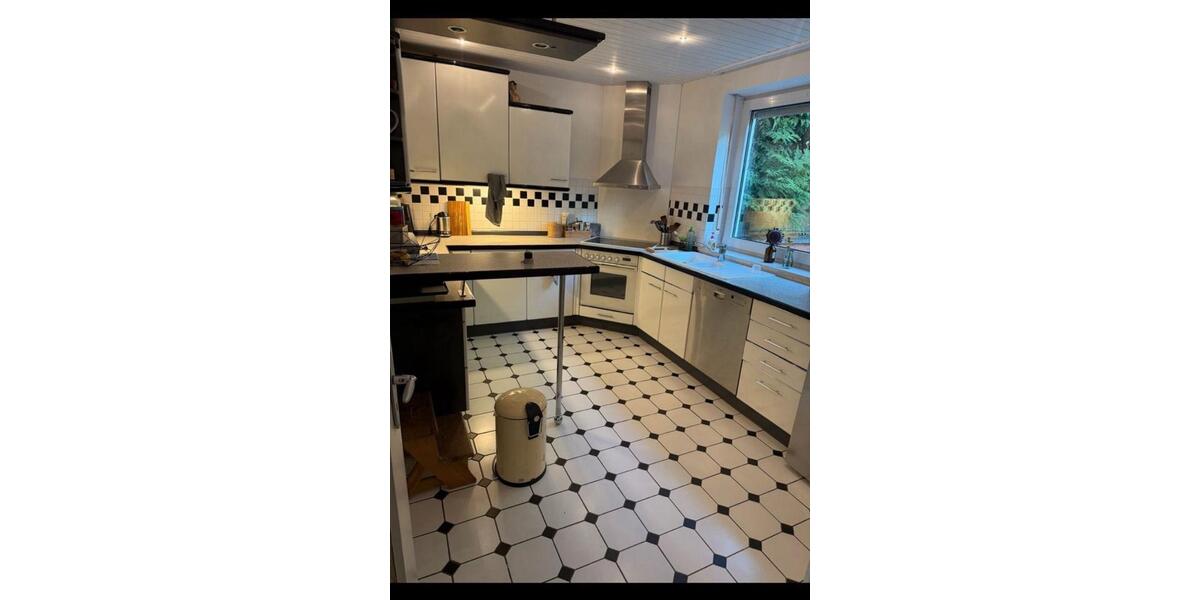 Reihenhaus München Sendling-Westpark - 4 Zimmer, 140 m&sup2;, 2.850&euro; | Angebot:25046977