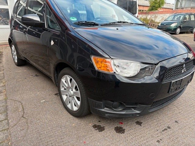 Mitsubishi Colt 34.500 km 5.300 &euro; Neuss 41462