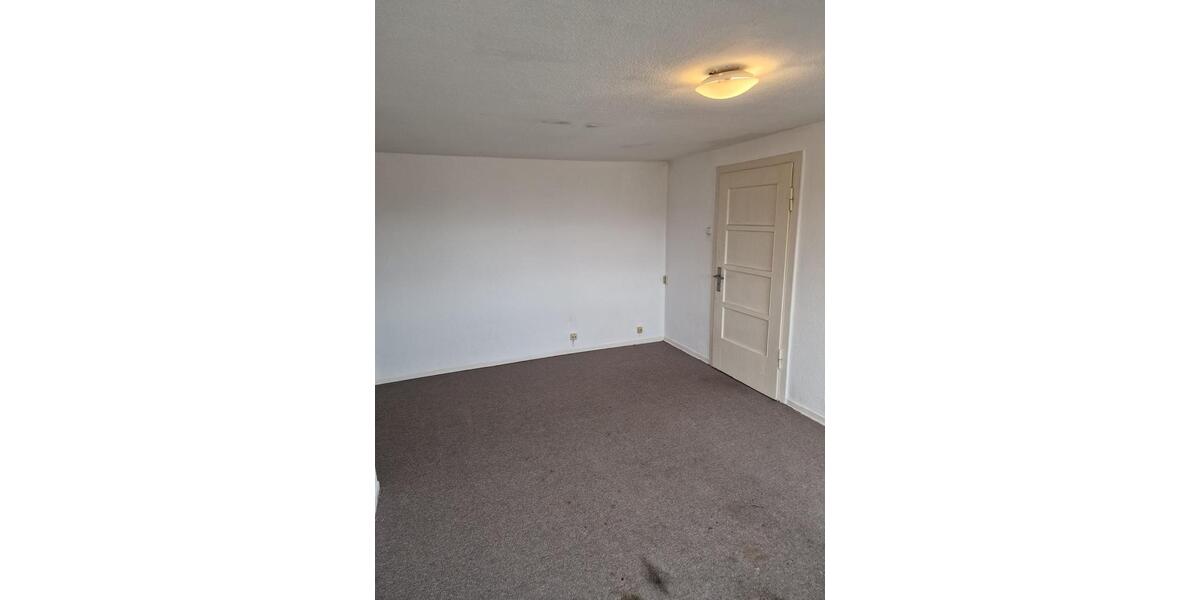 Dachgeschoßwohnung Braunschweig Westliches Ringgebiet - 2 Zimmer, 37 m&sup2;, 400&euro; | Angebot:25408687