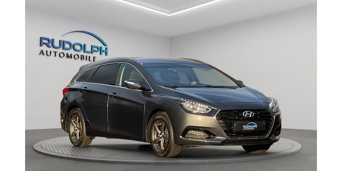 Hyundai i40 135.000 km 10.499 &euro; Berlin 13088