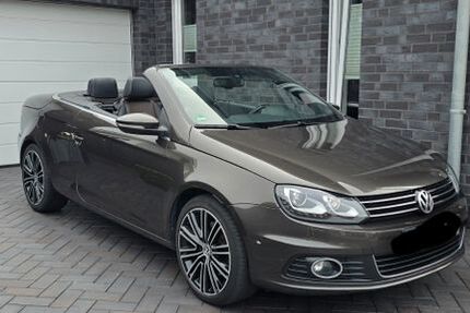VW Eos 113.000 km 14.800 &euro; Essen (Oldenburg) 49632