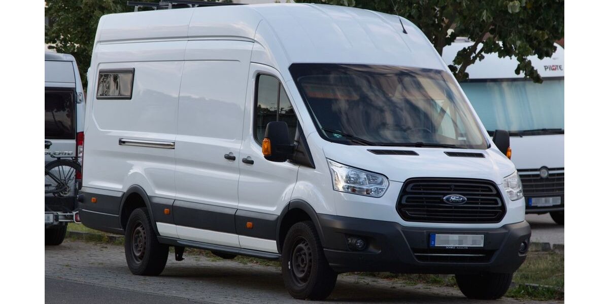 Ford Transit 137.500 km 14.999 &euro; Hitzacker (Elbe) 29456