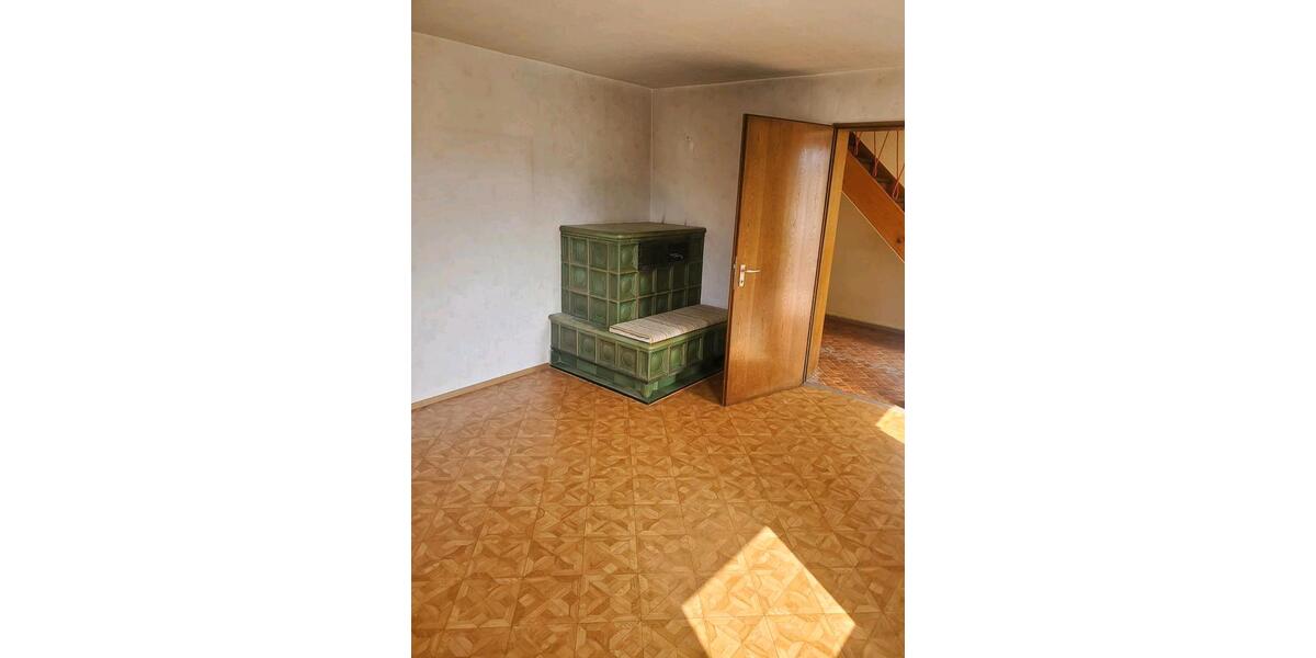 Bauernhaus, Landhaus Bingen - 7 Zimmer, 135 m&sup2;, 178.000&euro; | Angebot:25948774