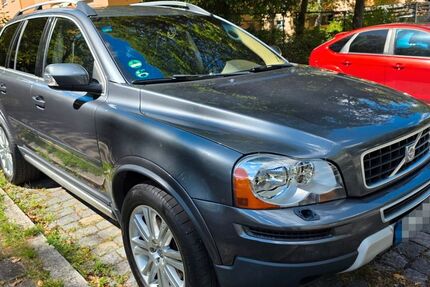 Volvo XC90 233.000 km 9.490 &euro; Nürnberg 90471