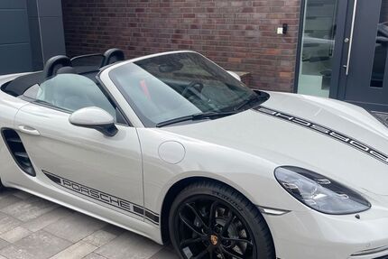 Porsche Boxster 4.800 km 73.990 &euro; Hamburg 21147
