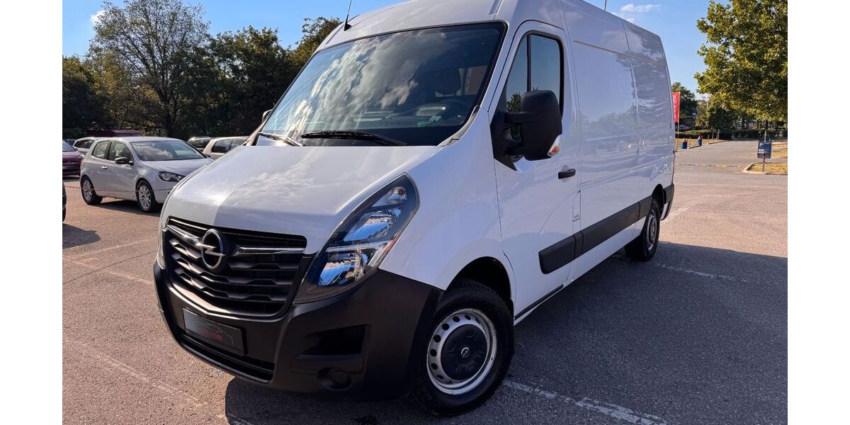Opel Movano 78.000 km 12.900 &euro; München 80939