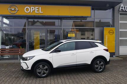 Opel Grandland (X) 15.037 km 26.890 &euro; Schwendi-Schönebürg 88477