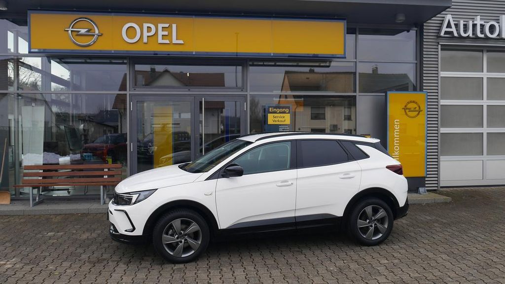 Opel Grandland (X) 15.037 km 26.890 &euro; Schwendi-Schönebürg 88477