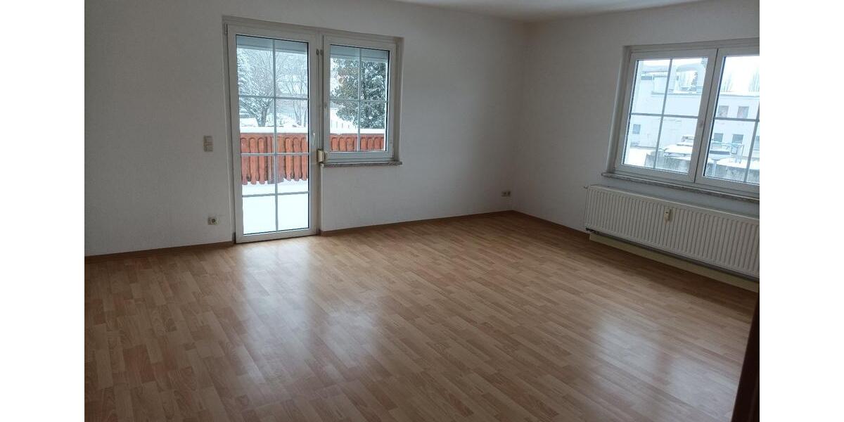 Etagenwohnung Ebersbach-Neugersdorf Neugersdorf - 4 Zimmer, 120 m&sup2;, 610&euro; | Angebot:25378789