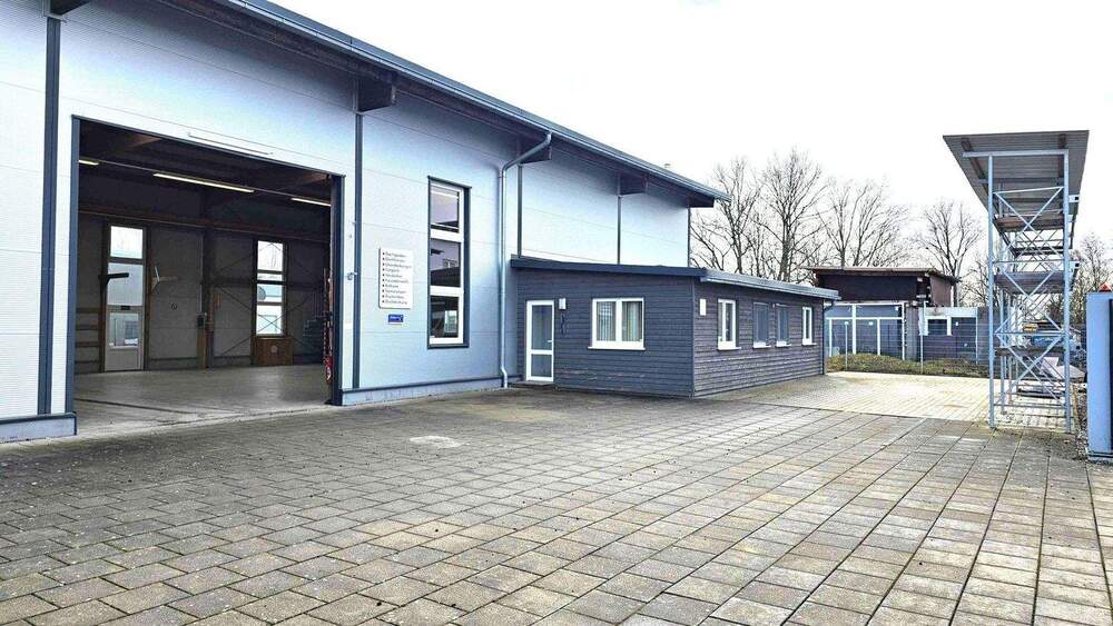 Gewerbeobjekt Neu-Ulm Burlafingen - 3.900&euro; | Angebot:25771175