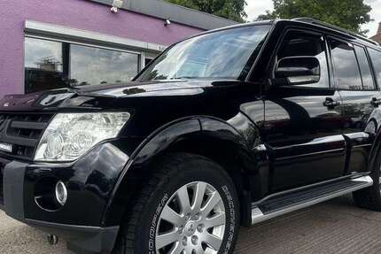 Mitsubishi Pajero 198.650 km 14.880 &euro; Kabelsketal OT Gröbers 06184