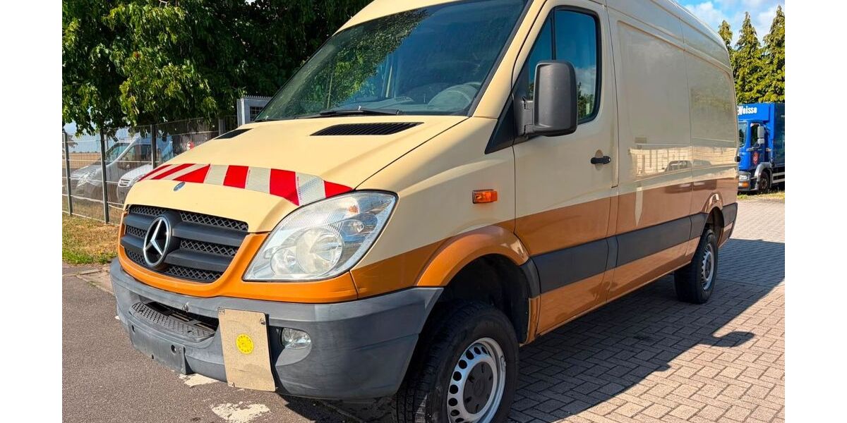 Mercedes-Benz Sprinter 351.000 km 7.900 &euro; Bitterfeld-Wolfen Ot Bobbau 06766