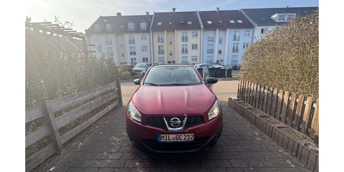 Nissan Qashqai 144.000 km 8.000 &euro; Kleinheubach 63924