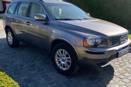 Volvo XC90 149.000 km 11.900 &euro; Kreuzau 52372