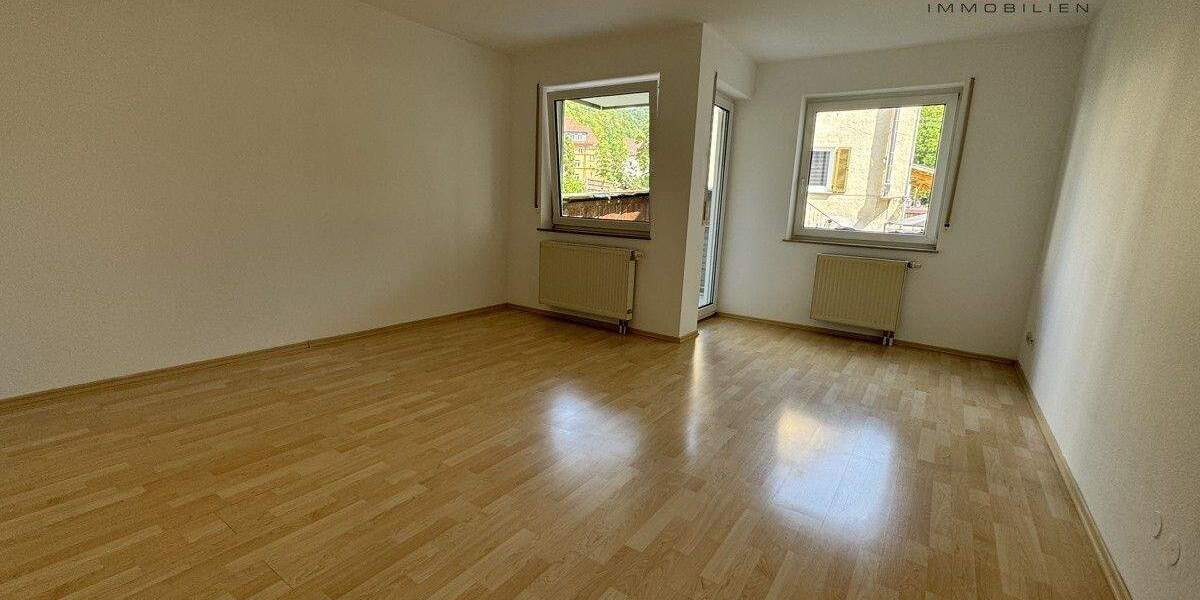 Etagenwohnung Geislingen - 4 Zimmer, 105 m&sup2;, 830&euro; | Angebot:25535266