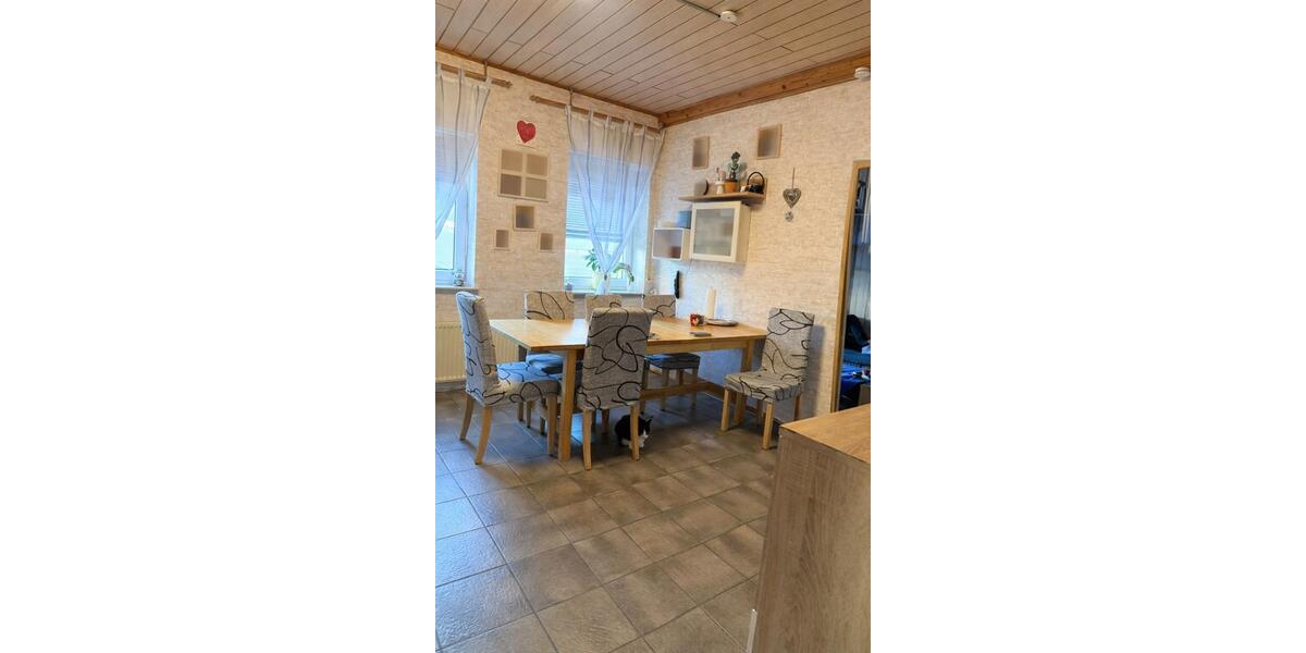 Doppelhaushälfte Frankfurt am Main Ginnheim - 5 Zimmer, 127 m&sup2;, 1.400&euro; | Angebot:26318609