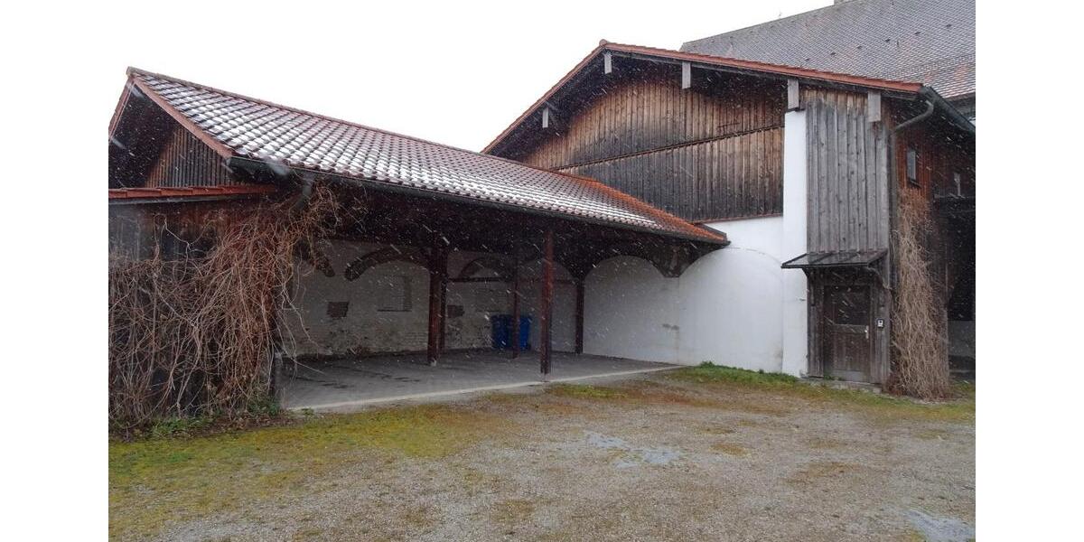 Einfamilienhaus Reisbach Englmannsberg - 8 Zimmer, 300 m&sup2;, 3.000&euro; | Angebot:26383330