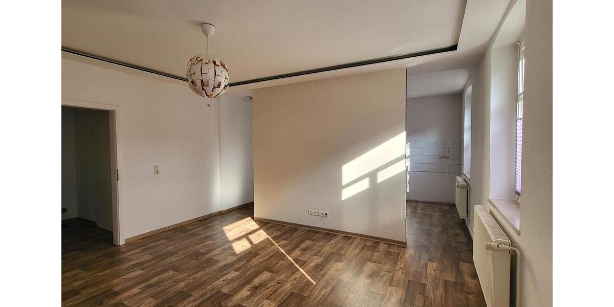 Maisonettenwohnung Staßfurt - 2 Zimmer, 60 m&sup2;, 350&euro; | Angebot:26561558