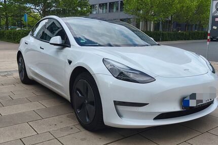 Tesla Model 3 79.600 km 25.790 &euro; Nürnberg 90402