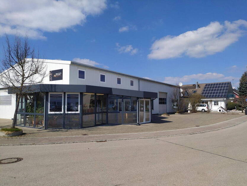 Zweigenerationshaus & Gewerbehalle | 1.920 m² Grundstück | 1.440?€umbauter m²