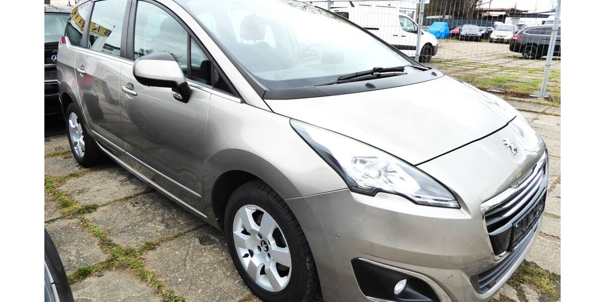 Peugeot 5008 50.757 km 11.790 &euro; Dresden 01237