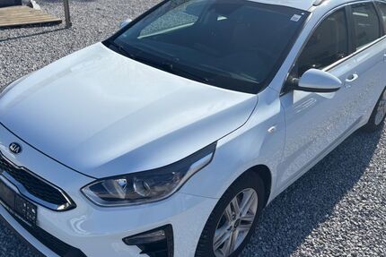 Kia ceed Sportswagon 87.629 km 16.490 &euro; Paderborn 33104