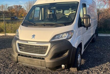 Peugeot Boxer 307.983 km 11.499 € Radeburg 01471