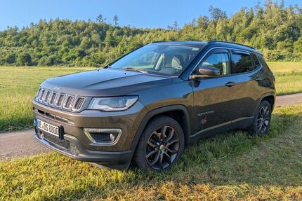 Jeep Compass 85.000 km 16.800 &euro; Lennestadt 57368