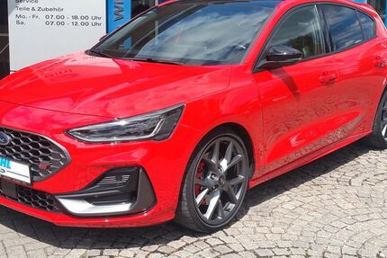 Ford Focus 26.000 km 28.690 &euro; Überlingen 88662
