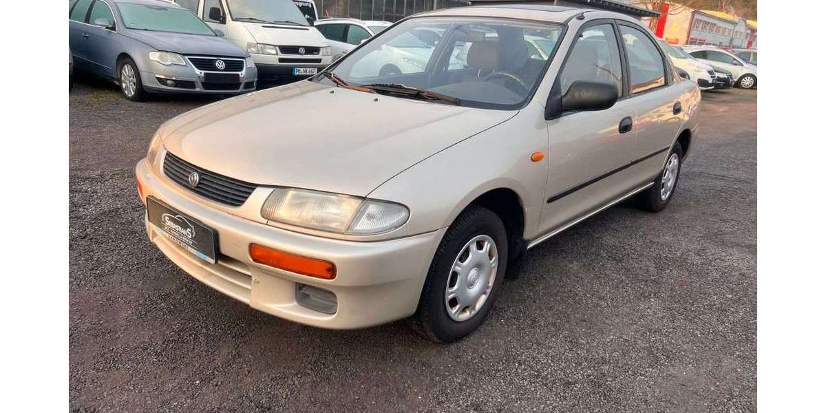 Mazda 323 130.000 km 900 &euro; Seddiner See 14554