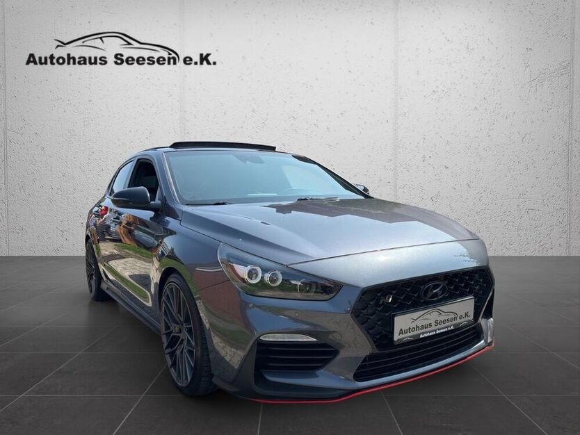 i30