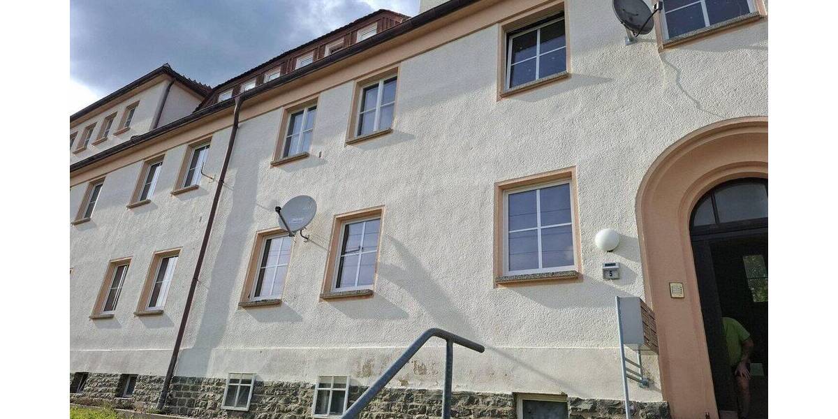 Etagenwohnung Seifhennersdorf - 3 Zimmer, 64 m&sup2;, 355&euro; | Angebot:26805806