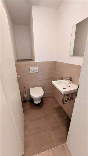 Etagenwohnung Weiden in der Oberpfalz Weiden - 4 Zimmer, 153 m&sup2;, 1.450&euro; | Angebot:26410304