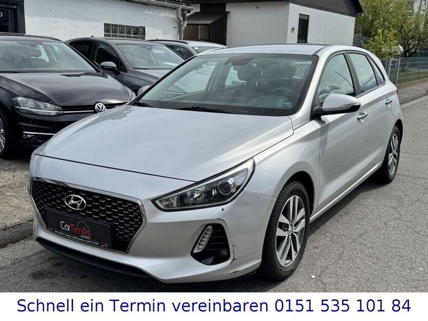 i30