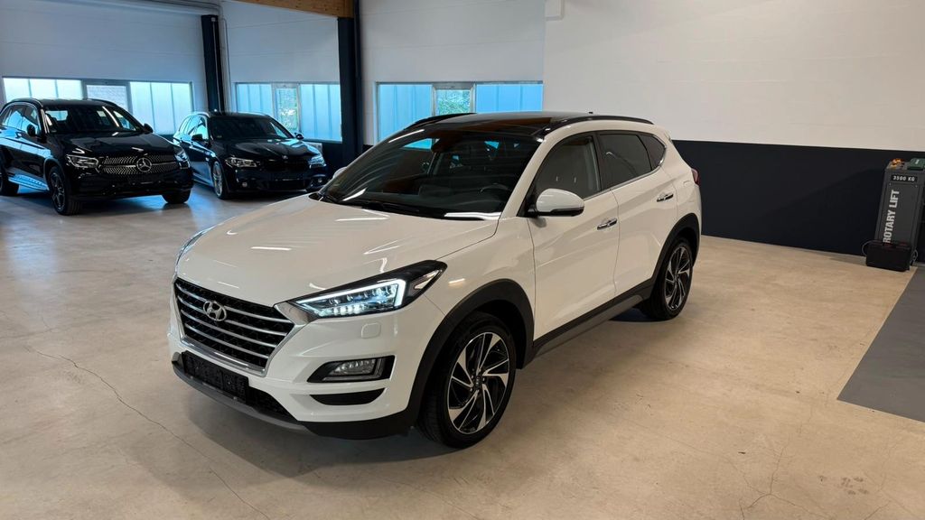 Hyundai TUCSON 48.000 km 21.890 &euro; Donaueschingen 78166