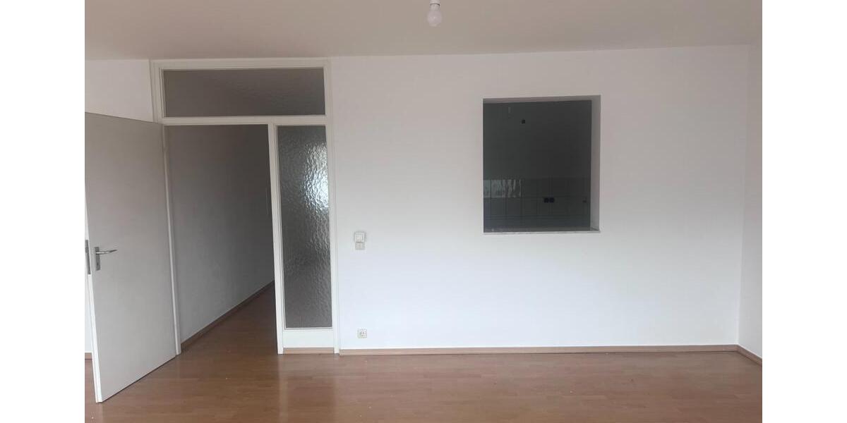 Etagenwohnung Bergisch Gladbach Alt-Frankenforst - 3 Zimmer, 85 m&sup2;, 1.200&euro; | Angebot:24955907